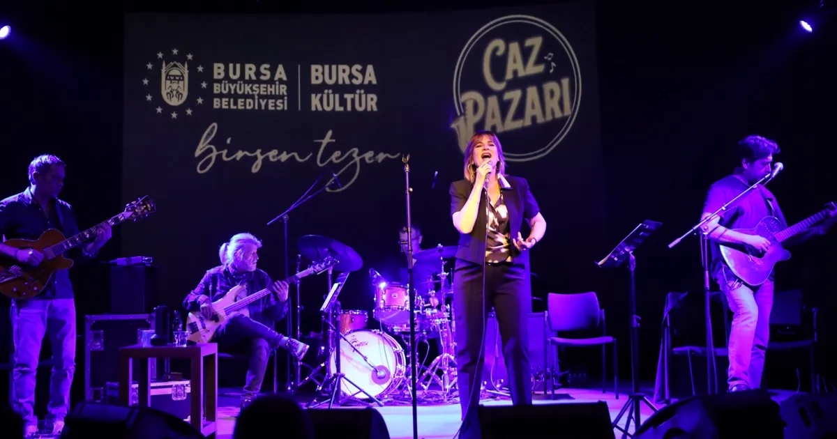 Bursa ‘Caz Pazarı’ konserlerinde Birsen Tezer’i ağırladı